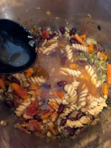 one pot minestrone soup