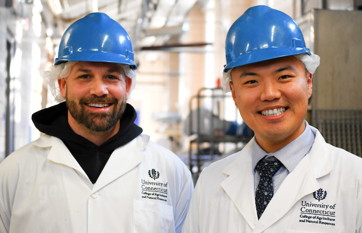 Joe and Zhai in the meat lab